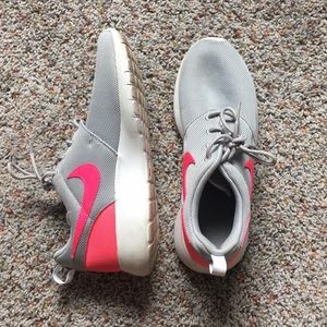 Grey and Hot Pink Nike Roche Sneakers